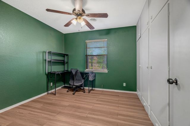 810 Arthur Drive, Arlington, TX 76013