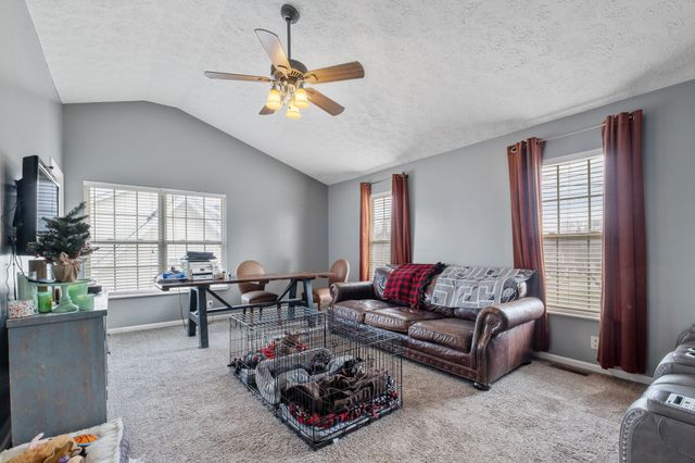 2080 Stanford Village Dr, Antioch, TN 37013