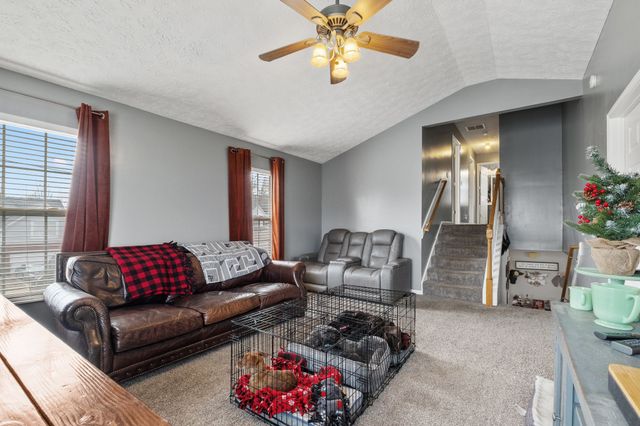 2080 Stanford Village Dr, Antioch, TN 37013