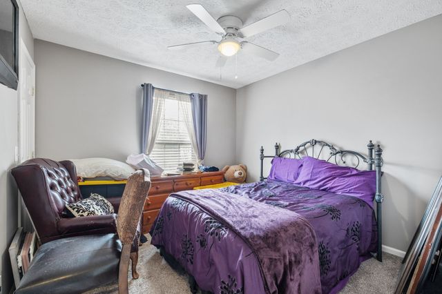 2080 Stanford Village Dr, Antioch, TN 37013