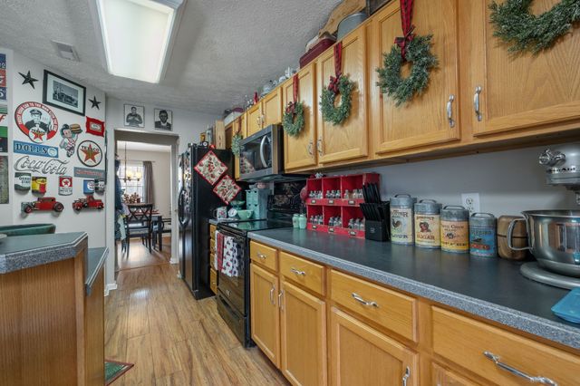 2080 Stanford Village Dr, Antioch, TN 37013