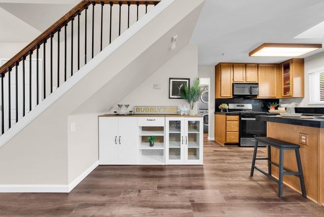 19631 Medford Cir 4, Hayward, CA 94541