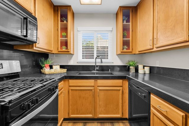 19631 Medford Cir 4, Hayward, CA 94541