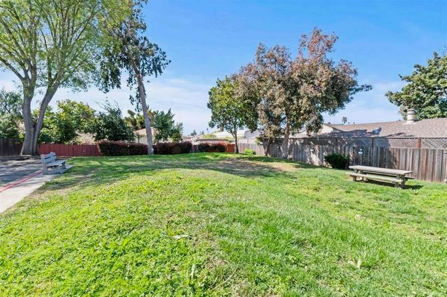 19631 Medford Cir 4, Hayward, CA 94541