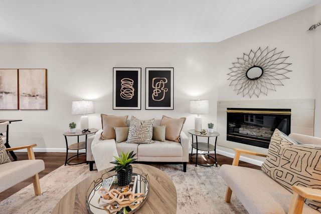 19631 Medford Cir 4, Hayward, CA 94541