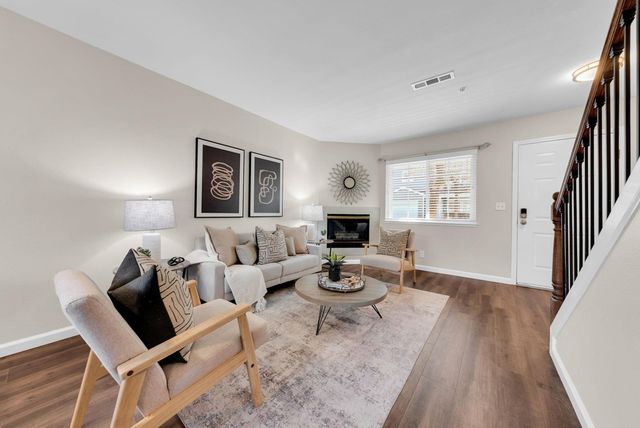 19631 Medford Cir 4, Hayward, CA 94541