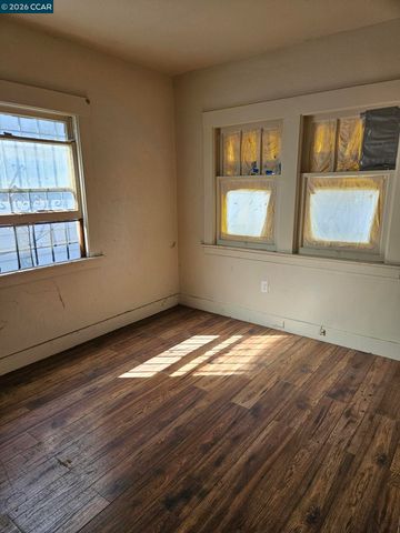 965 Arlington Ave, Oakland, CA 94608