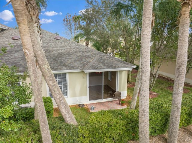 9975 E Villa Circle, Vero Beach, FL 32966