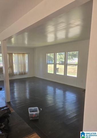5096 RILES DRIVE, Bessemer, AL 35022