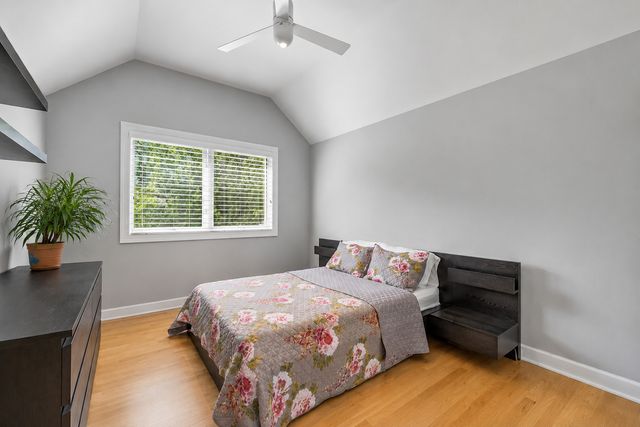 1268 N Palos Avenue, Palatine, IL 60067