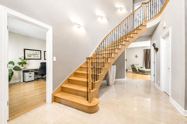 1268 N Palos Avenue, Palatine, IL 60067