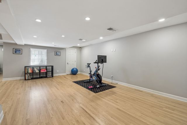 1268 N Palos Avenue, Palatine, IL 60067