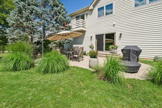 1268 N Palos Avenue, Palatine, IL 60067