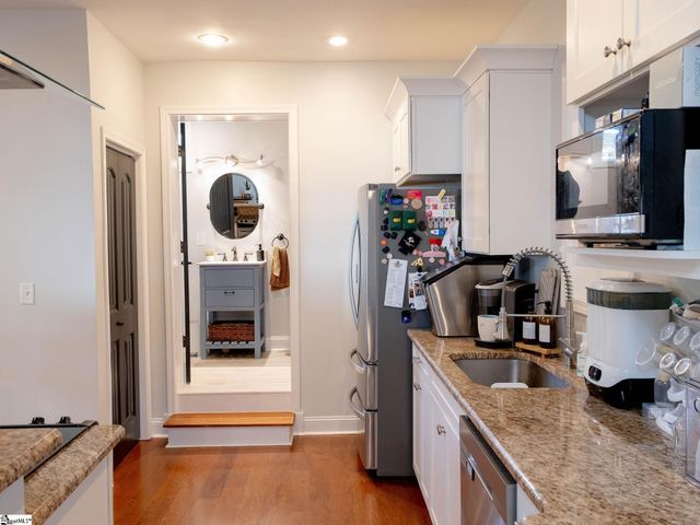 32 Blair Street, Greenville, SC 29607