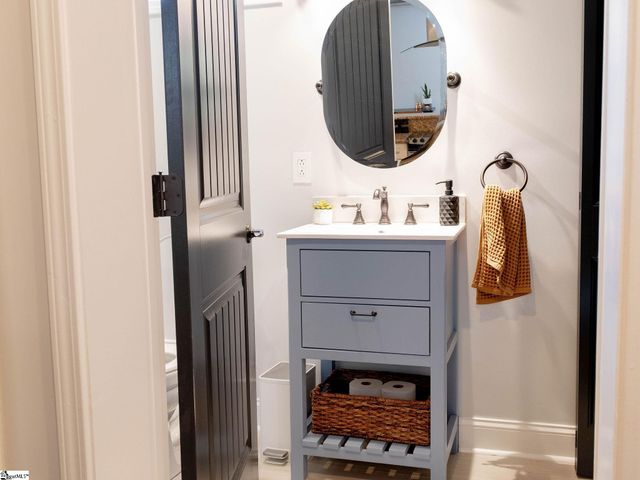 32 Blair Street, Greenville, SC 29607