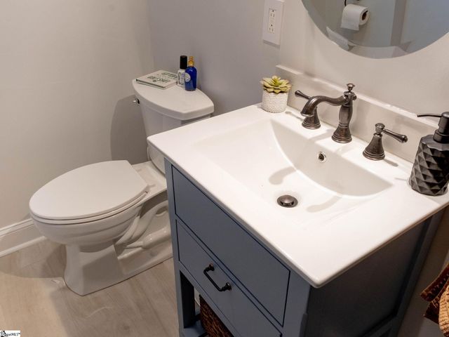 32 Blair Street, Greenville, SC 29607