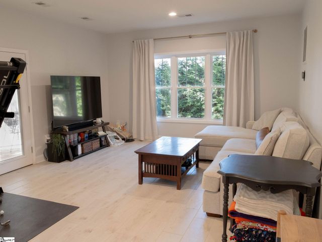 32 Blair Street, Greenville, SC 29607