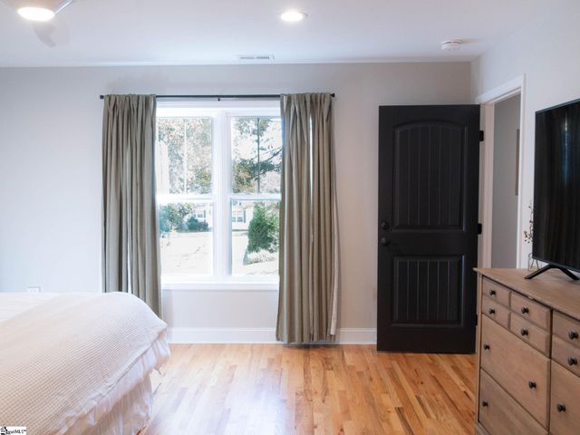 32 Blair Street, Greenville, SC 29607