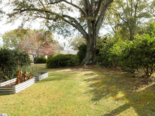 32 Blair Street, Greenville, SC 29607