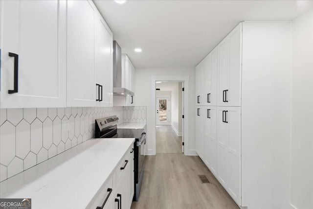 1178 Redwine Road, Fayetteville, GA 30215