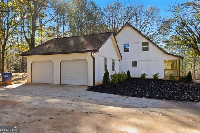 1178 Redwine Road, Fayetteville, GA 30215