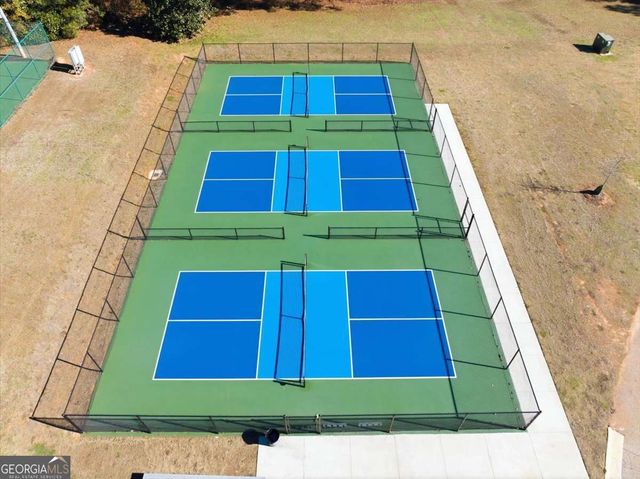 1178 Redwine Road, Fayetteville, GA 30215