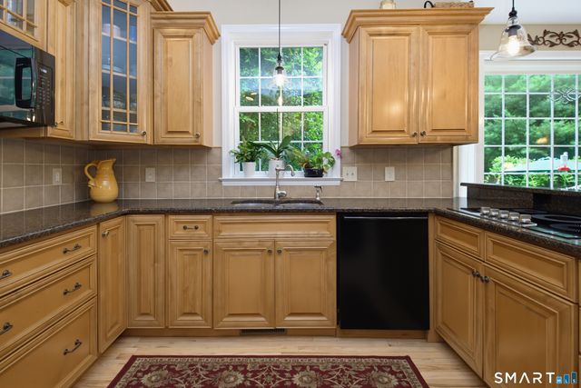 7 Bethke Road, Killingworth, CT 06419