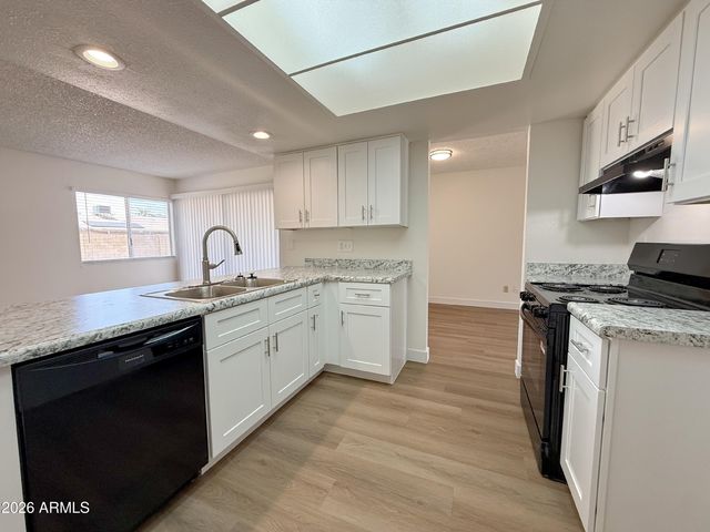 15420 N 23RD Drive, Phoenix, AZ 85023