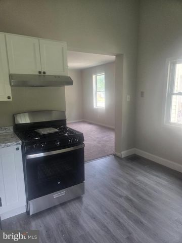 433 N DELSEA DR, Clayton, NJ 08312