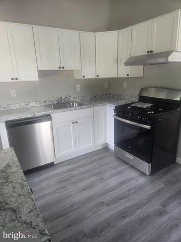 433 N DELSEA DR, Clayton, NJ 08312