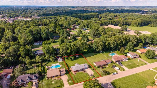 2086 Rolling Hills Boulevard, Fairfield, OH 45014
