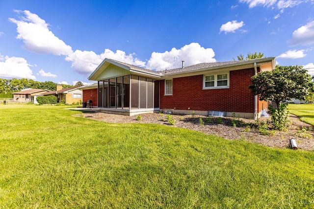 2086 Rolling Hills Boulevard, Fairfield, OH 45014