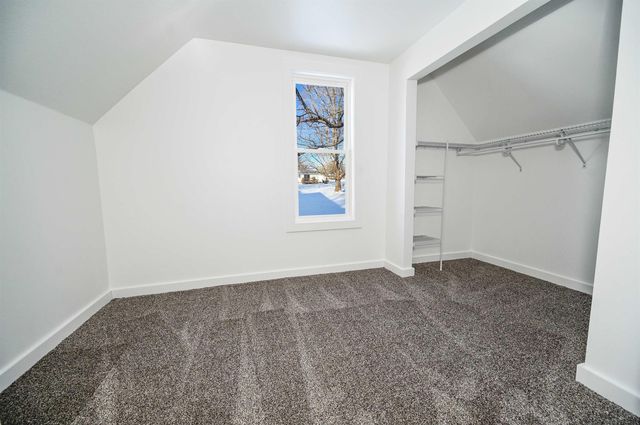 120 Prospect Street, Manchester, IA 52057