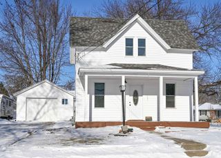 120 Prospect Street, Manchester, IA 52057