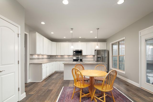 2301 Armature Court, Lexington, KY 40514