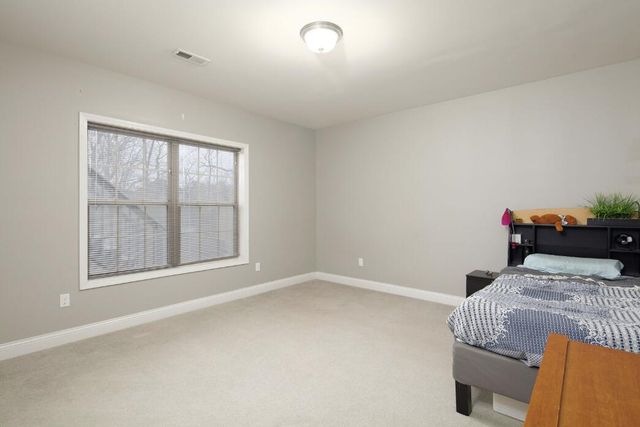 2301 Armature Court, Lexington, KY 40514