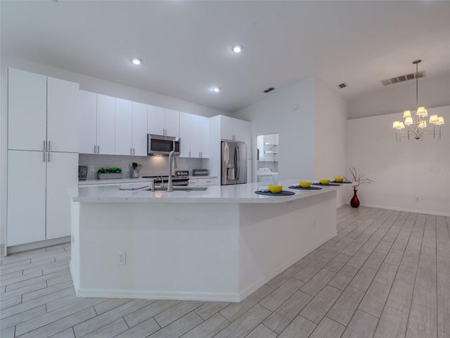 6721 OAK MANOR DRIVE, Lakewood Ranch, FL 34202