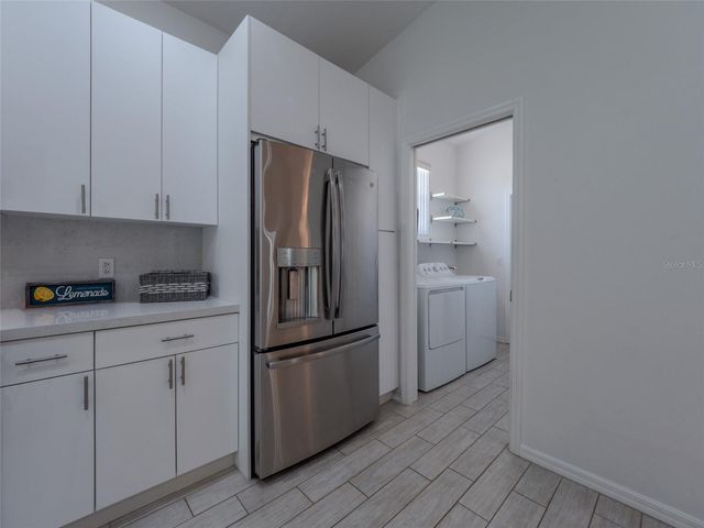 6721 OAK MANOR DRIVE, Lakewood Ranch, FL 34202