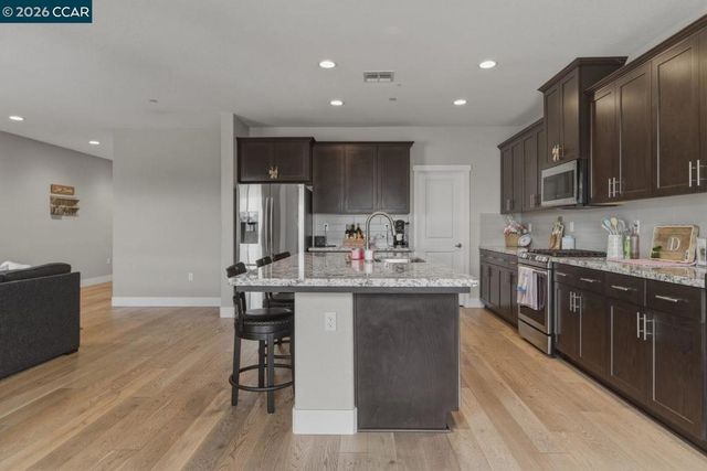 9261 Shearwater Cir, Discovery Bay, CA 94505