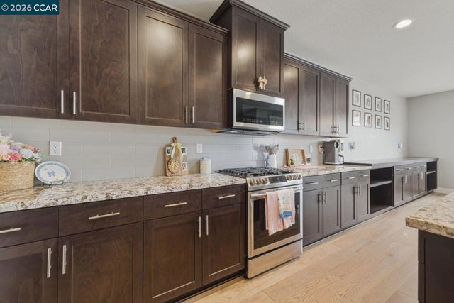 9261 Shearwater Cir, Discovery Bay, CA 94505