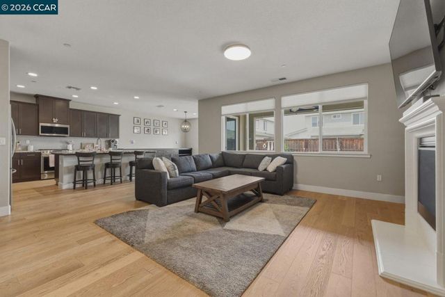 9261 Shearwater Cir, Discovery Bay, CA 94505