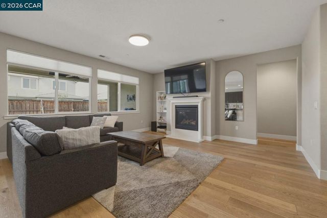 9261 Shearwater Cir, Discovery Bay, CA 94505