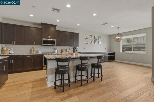 9261 Shearwater Cir, Discovery Bay, CA 94505