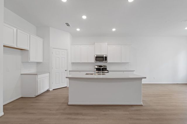 2010 Cotton Bluff Lane, Crosby, TX 77532