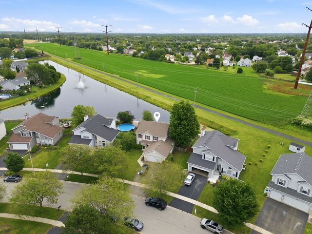 2018 Alpine Way, Plainfield, IL 60586
