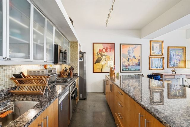 1313 Washington St 215, Boston, MA 02118