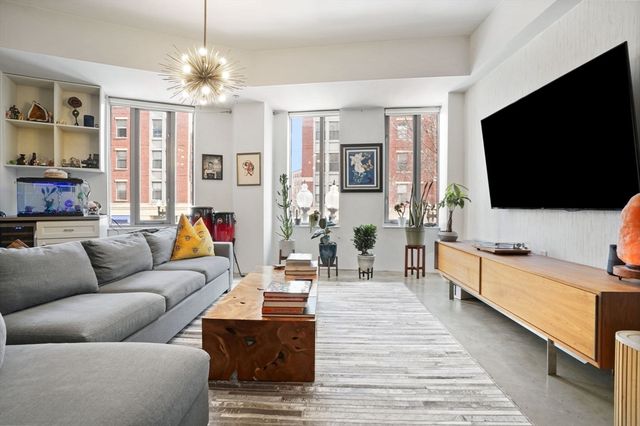 1313 Washington St 215, Boston, MA 02118