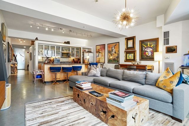 1313 Washington St 215, Boston, MA 02118