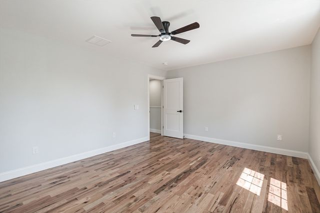 375 Fuller St, Ludlow, MA 01056
