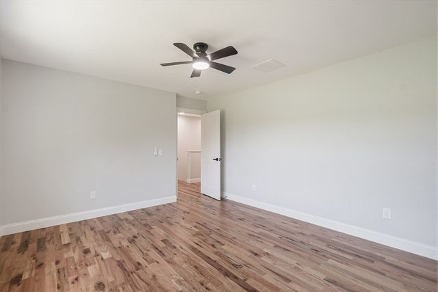 375 Fuller St, Ludlow, MA 01056